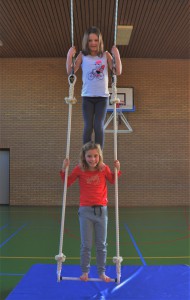 trapeze acro